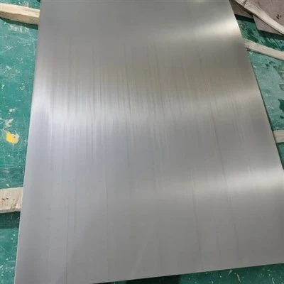 Placa de titânio em decapagem gr1